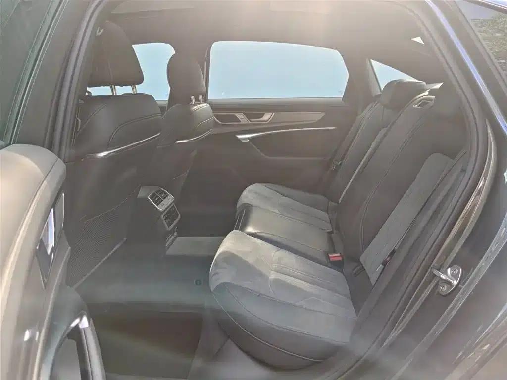 Audi A6L 2024 45 TFSI Premium Dynamic Edition — миниатюра 11