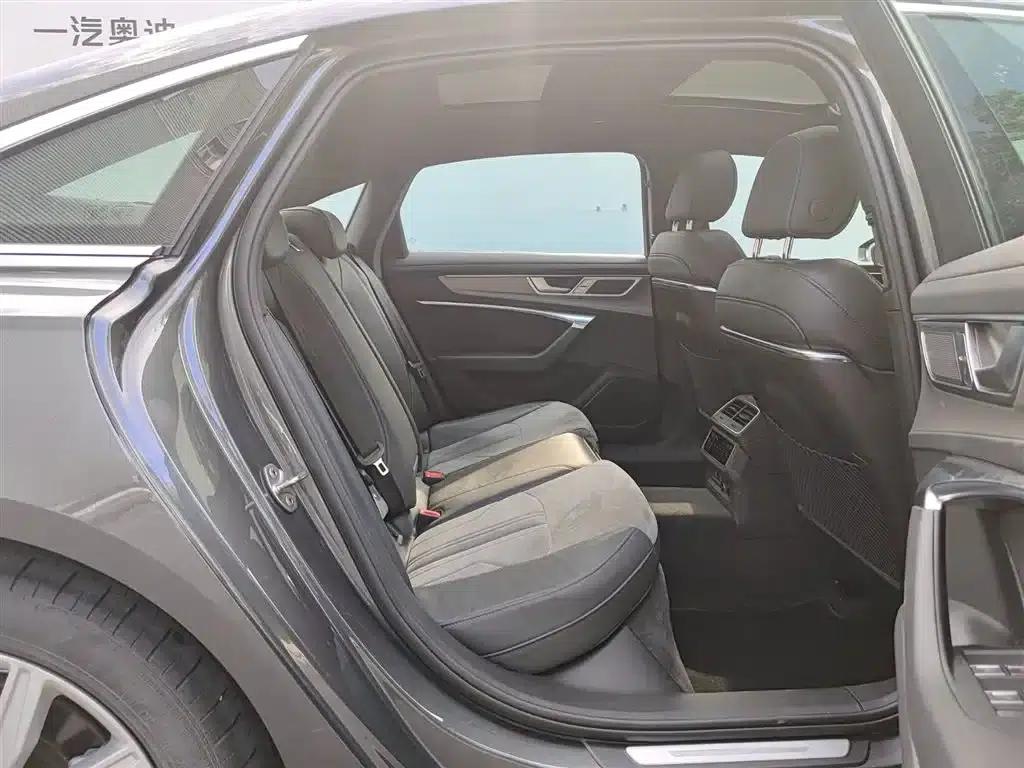 Audi A6L 2024 45 TFSI Premium Dynamic Edition — миниатюра 12