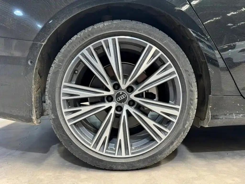 Audi A6L 2023 55 TFSI quattro Premium Elegance — миниатюра 11