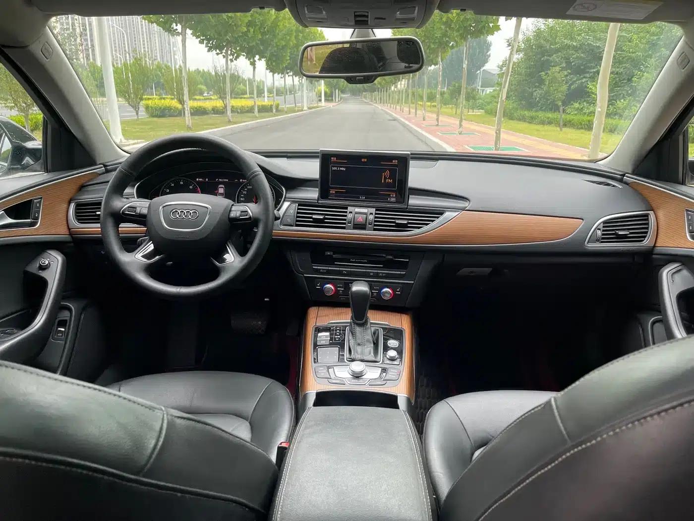 Audi A6L 2018 30th Anniversary Edition 30 FSI Fashion Model — миниатюра 6