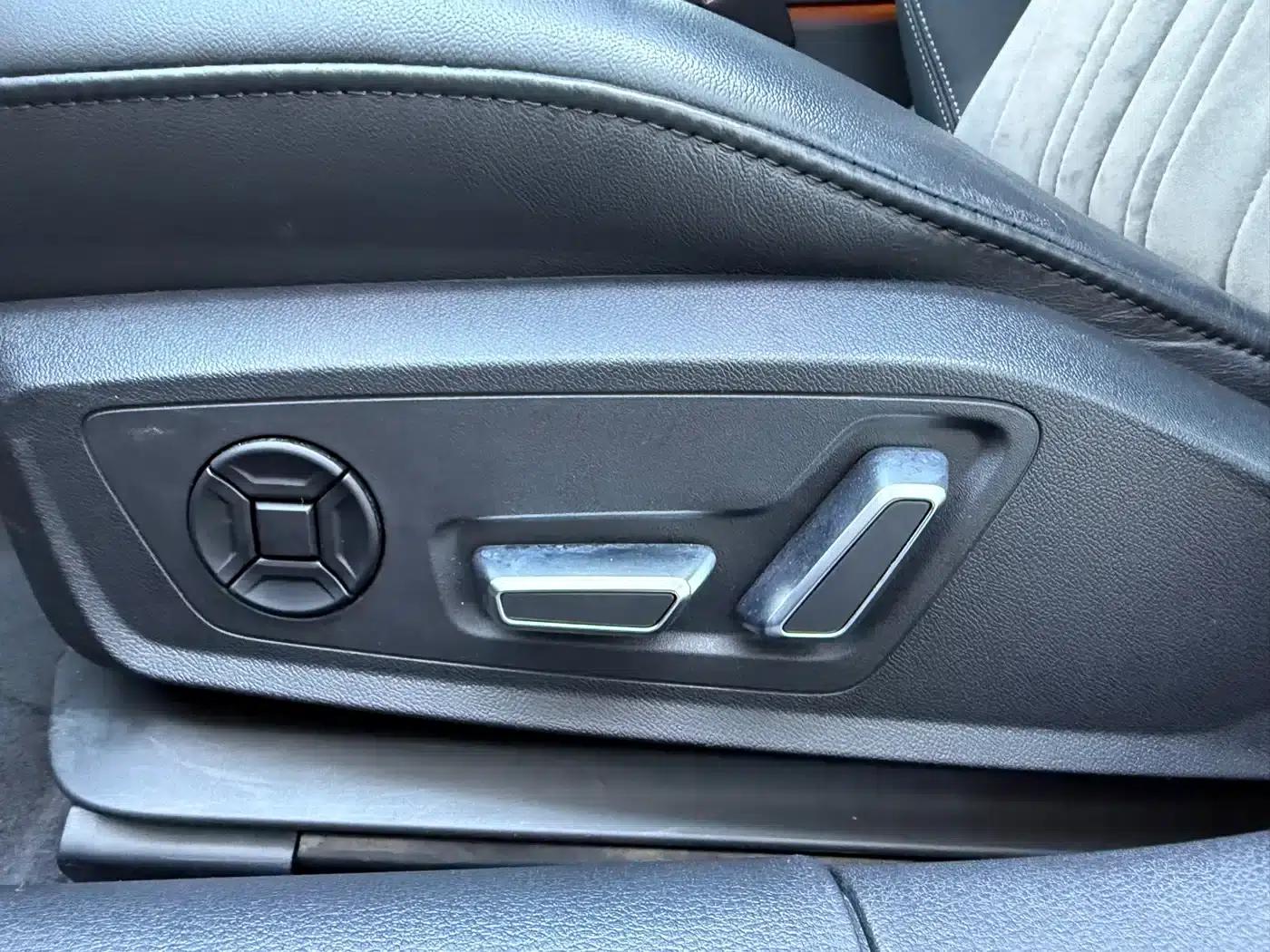 Audi A6L 2024 40 TFSI Luxury Dynamic — миниатюра 12