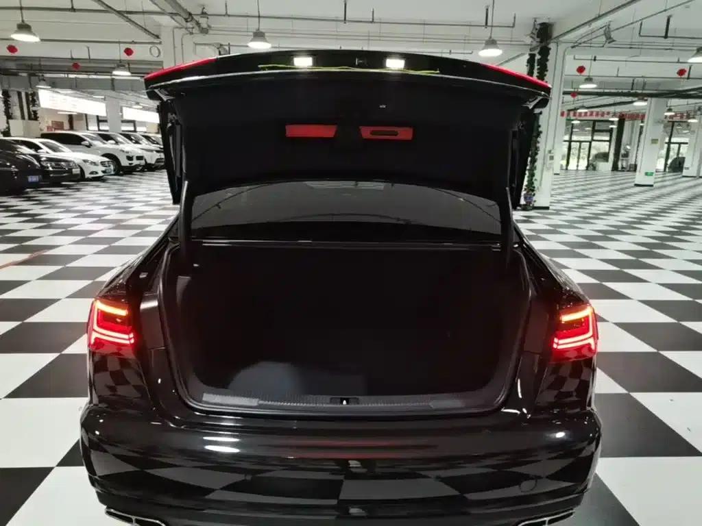 Audi A6L 2018 30th Anniversary Edition TFSI Progressive — миниатюра 19