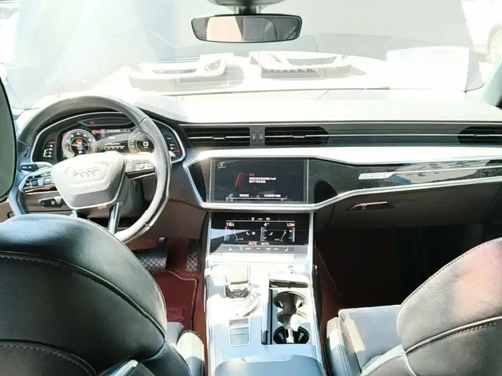 Audi A6L 2022 45 TFSI quattro Premium Dynamic Edition — миниатюра 10