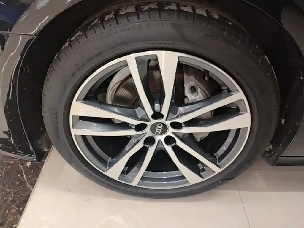 Audi A6L 2023 Facelift 40 TFSI Luxury Dynamic — миниатюра 23