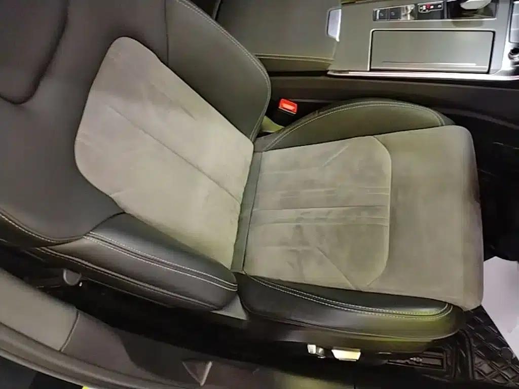 Audi A6L 2023 Facelift 40 TFSI Luxury Dynamic — миниатюра 25