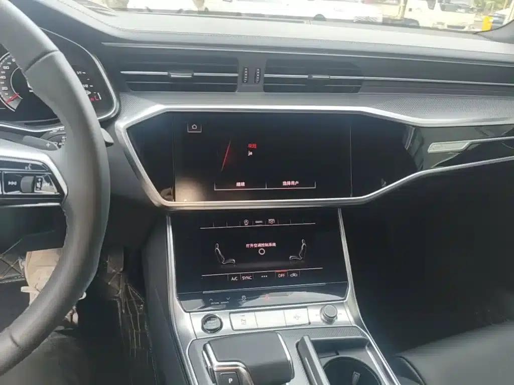 Audi A6L 2025 Facelift 40 TFSI Luxury Dynamic — миниатюра 13
