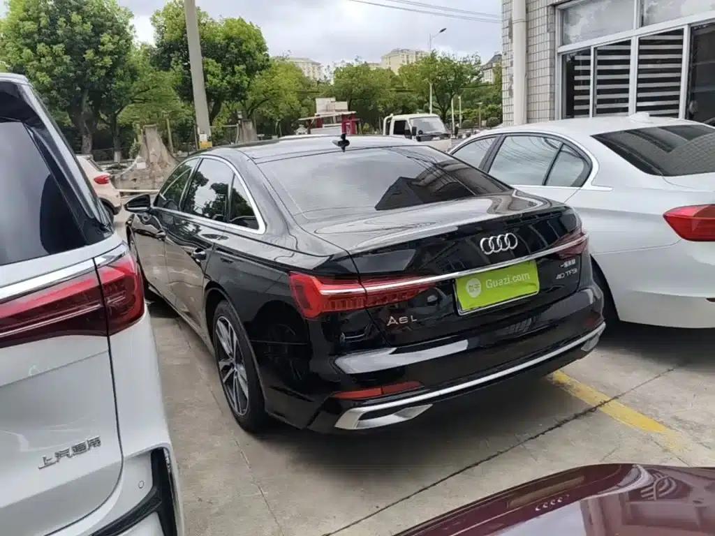 Audi A6L 2025 Facelift 40 TFSI Luxury Dynamic — миниатюра 5