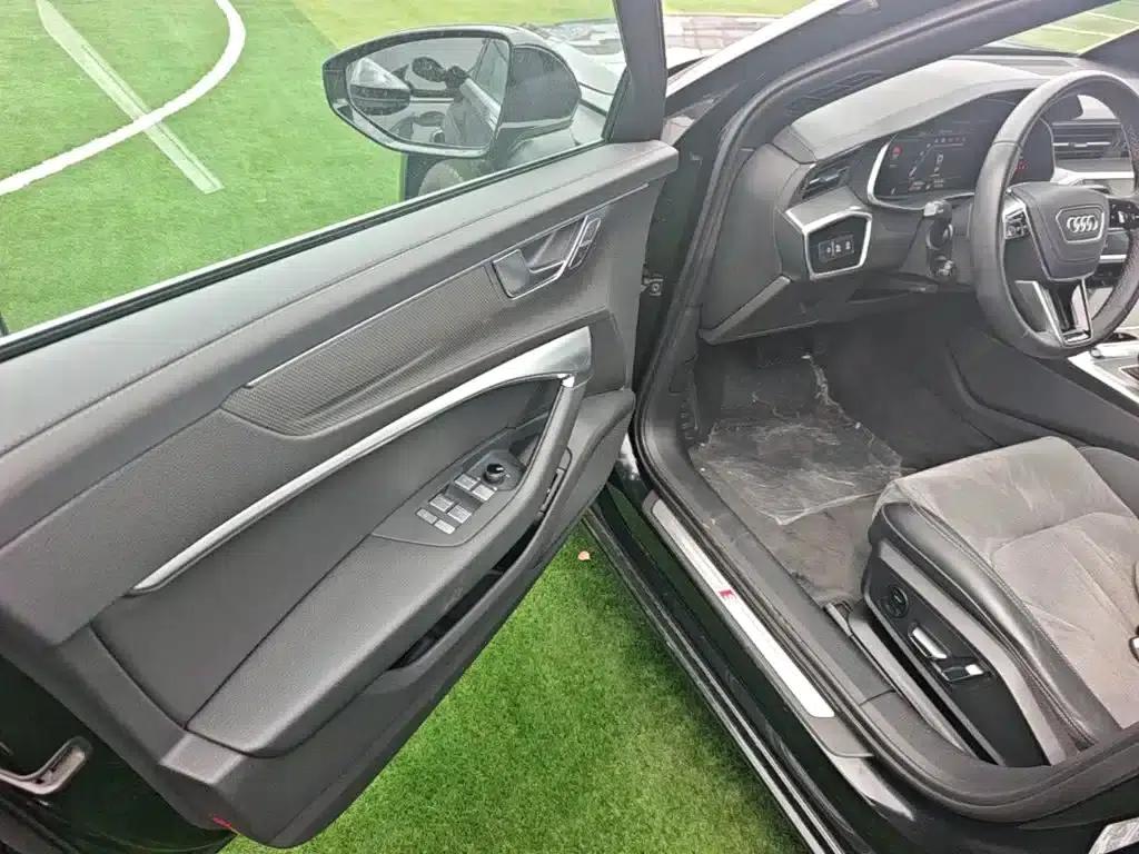 Audi A6L 2024 40 TFSI Luxury Dynamic — миниатюра 23