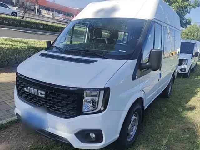 JMC Fushun 2022 2.0T Manual Multi-Function Passenger Vehicle Short Wheelbase Mid-Height Roof 6-Seater