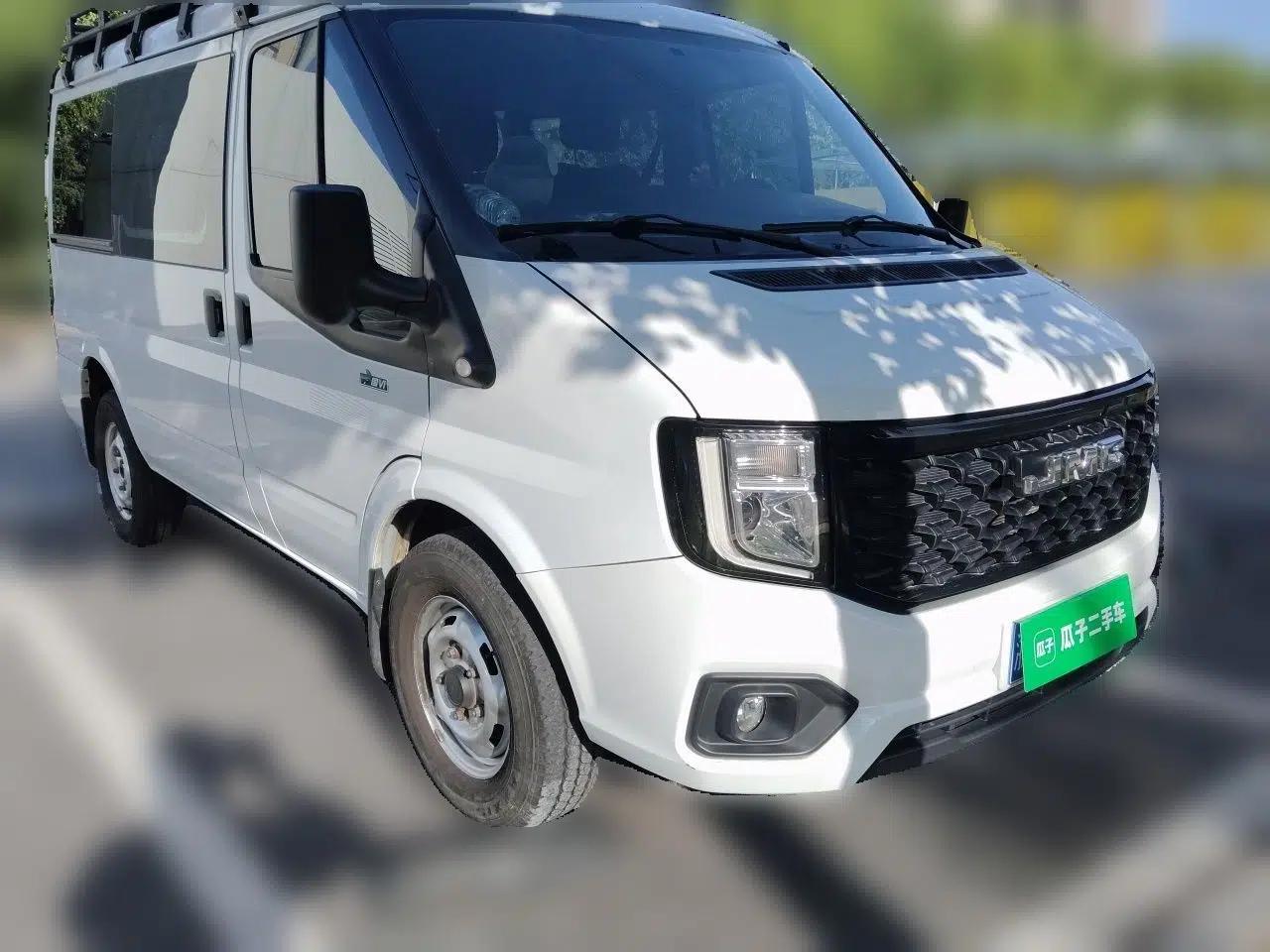 JMC Fushun 2023 2.0T Manual Short-Wheelbase Garage Version Commercial Van Transporter with 2/3 Seats — миниатюра 3
