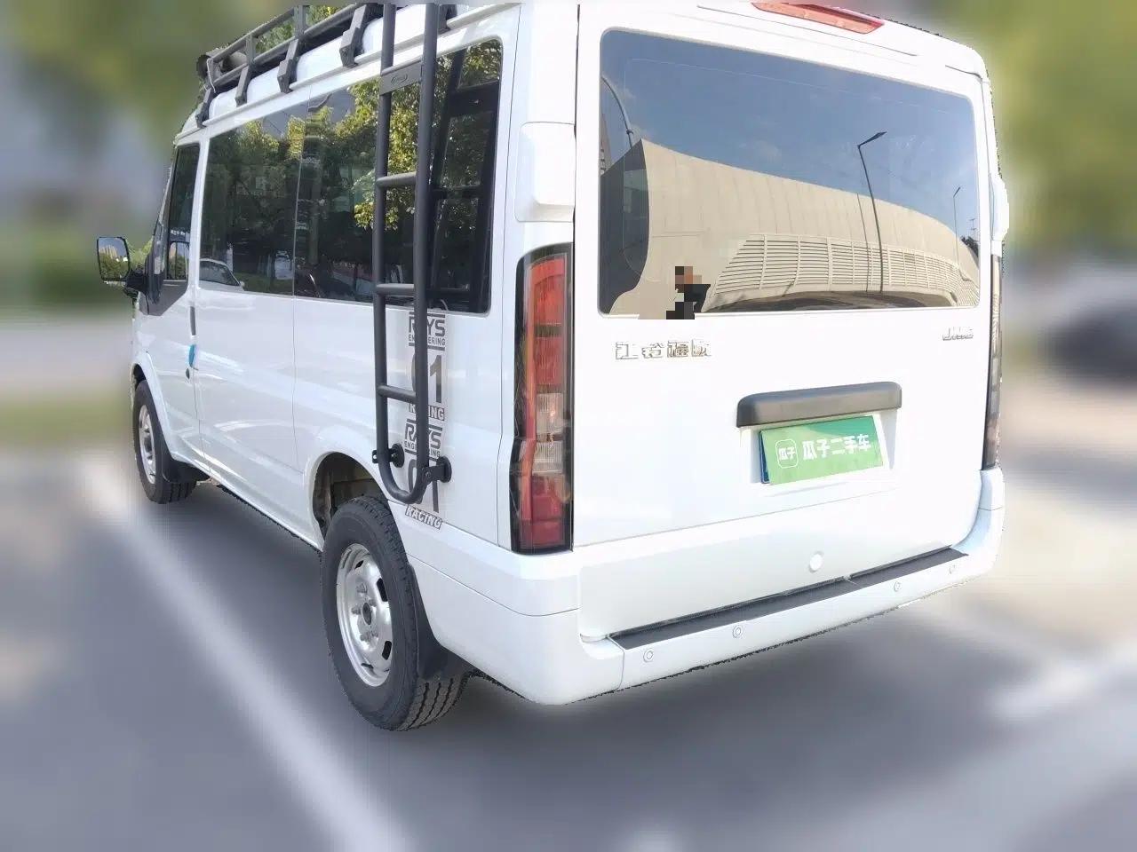 JMC Fushun 2023 2.0T Manual Short-Wheelbase Garage Version Commercial Van Transporter with 2/3 Seats — миниатюра 4