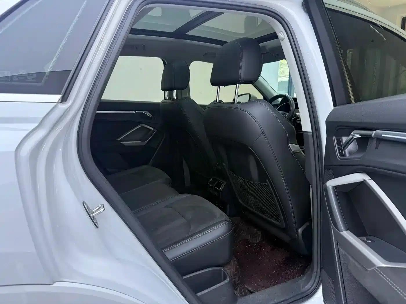 Audi Q3 2022 35 TFSI Progressive Dynamic — миниатюра 9