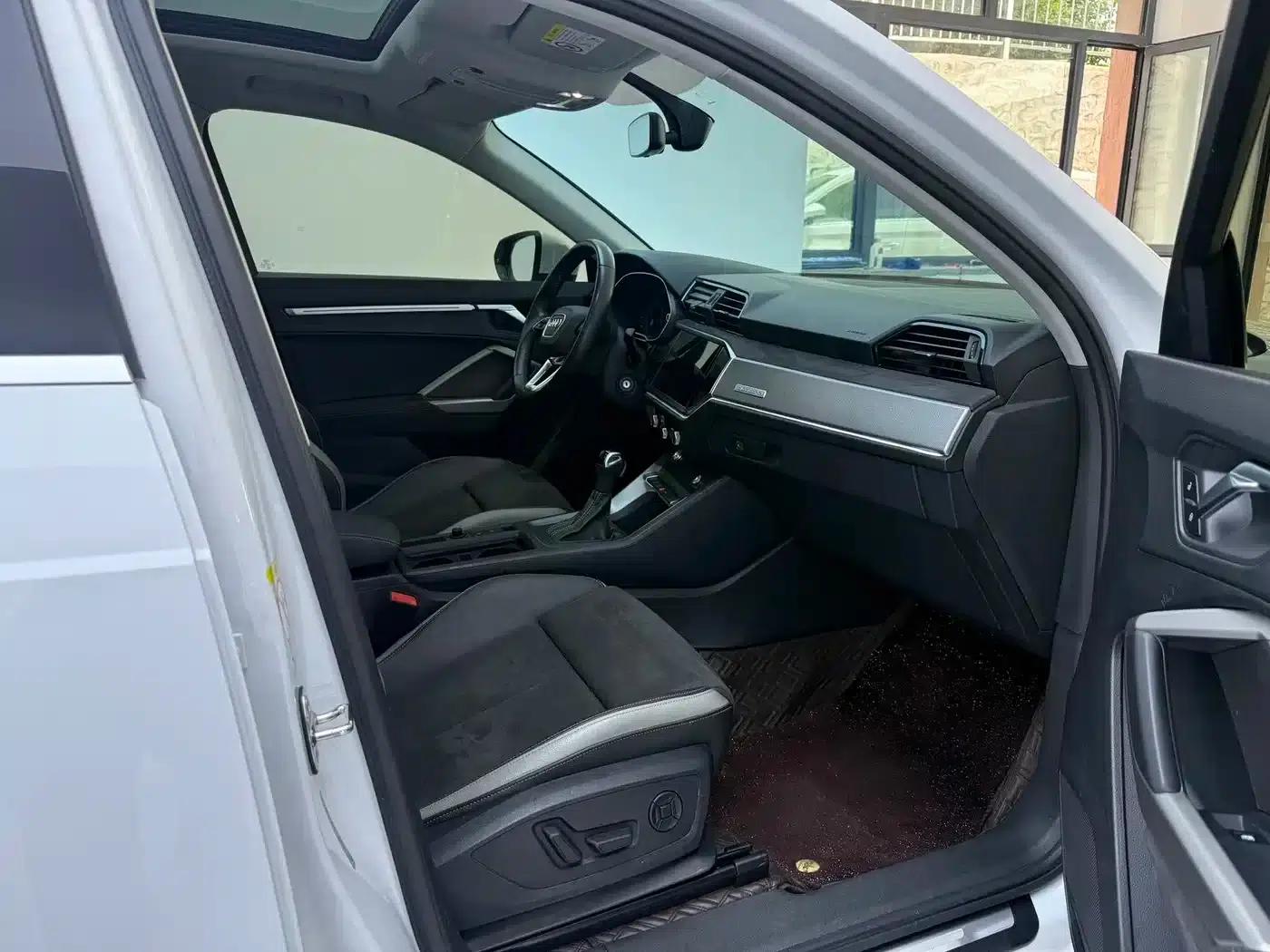 Audi Q3 2022 35 TFSI Progressive Dynamic — миниатюра 10