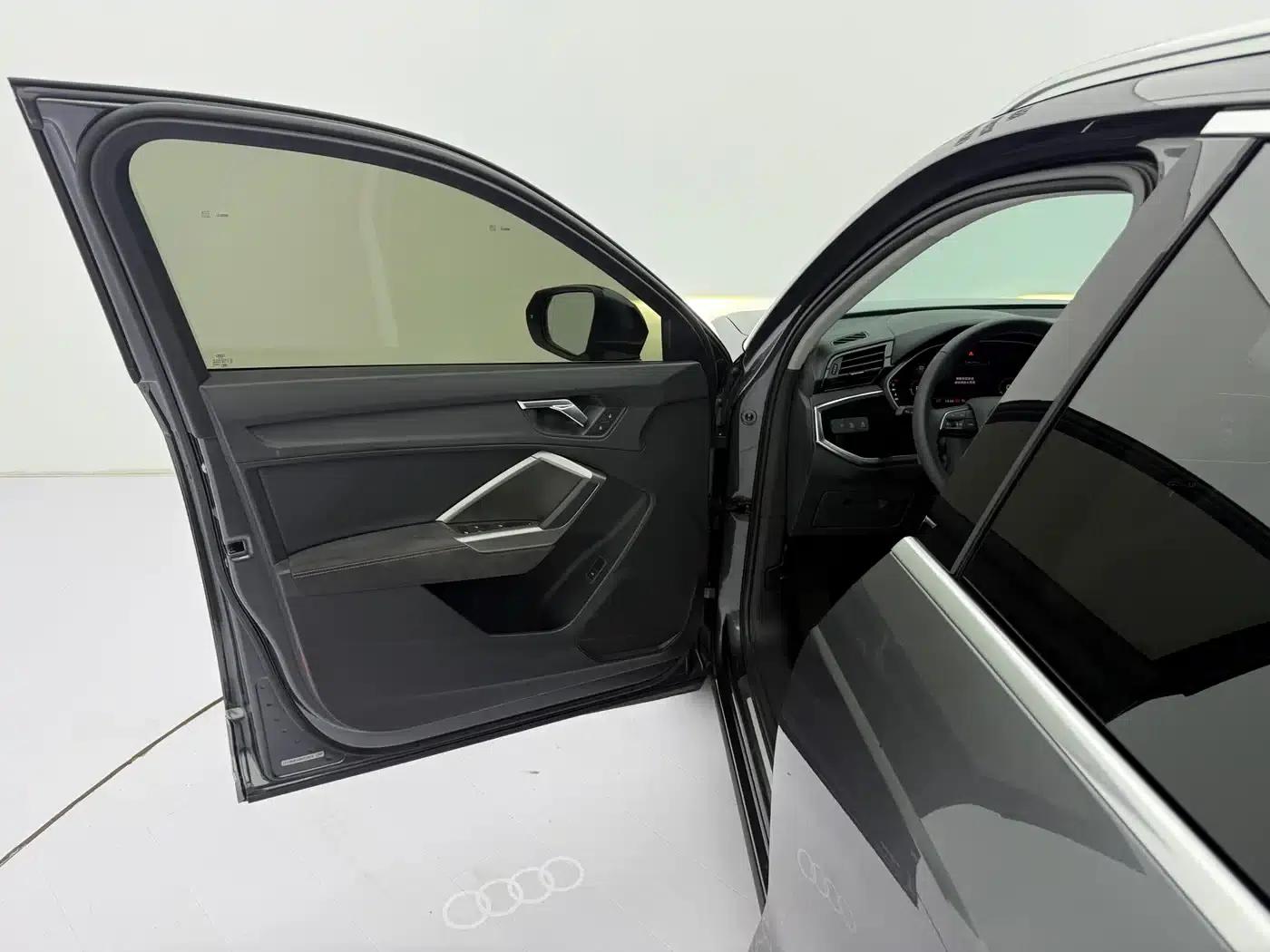 Audi Q3 2022 35 TFSI Progressive Dynamic — миниатюра 22