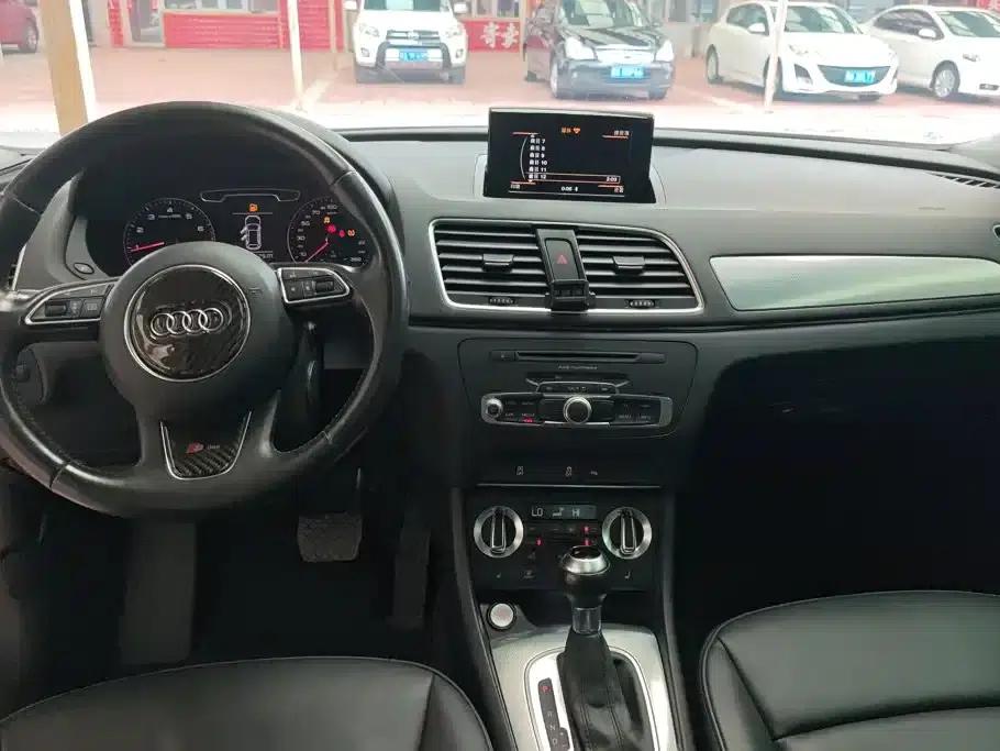 Audi Q3 2015 35 TFSI Comfort — миниатюра 12
