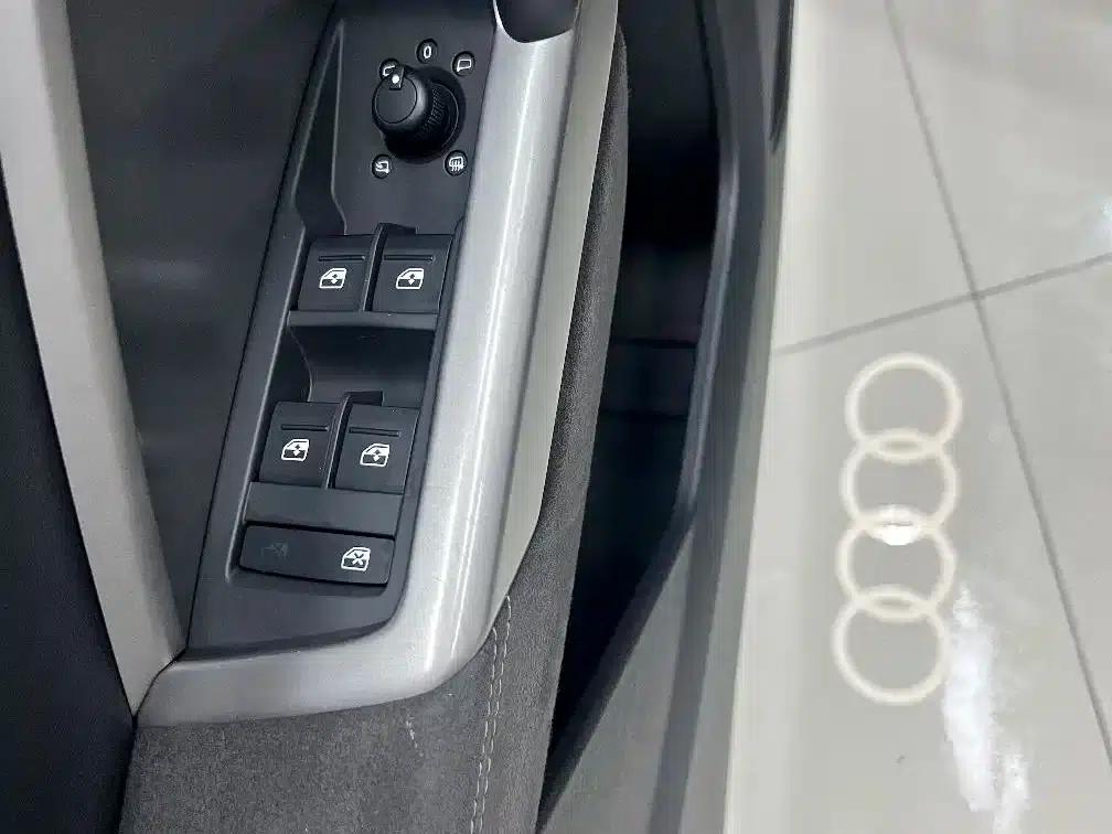 Audi Q3 2023 35 TFSI Fashion Dynamic (1.4T) — миниатюра 13