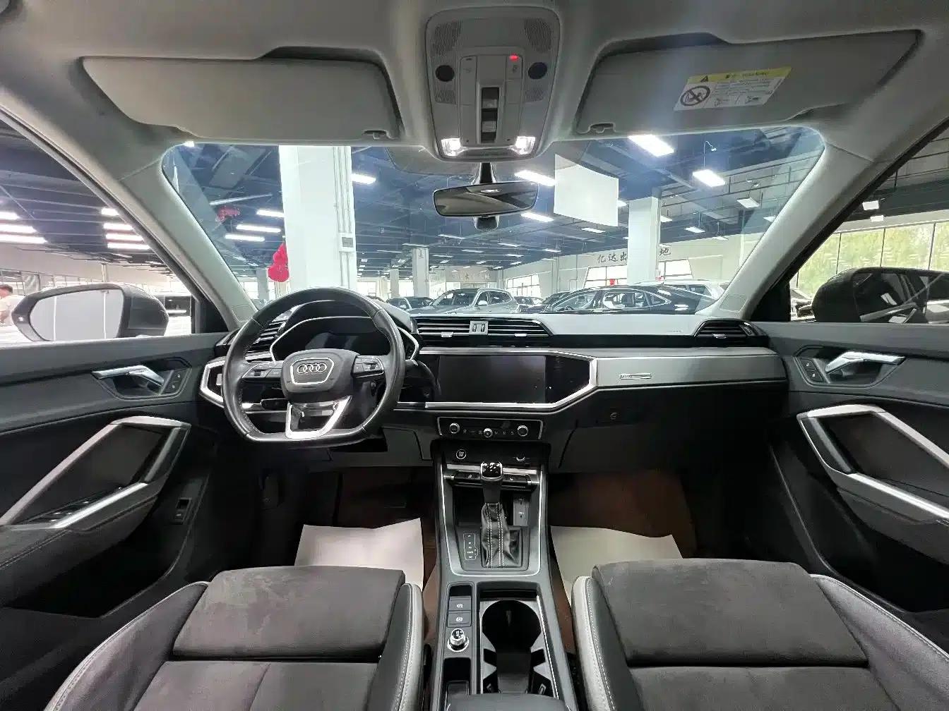 Audi Q3 2023 35 TFSI Fashion Dynamic (1.4T) — миниатюра 5