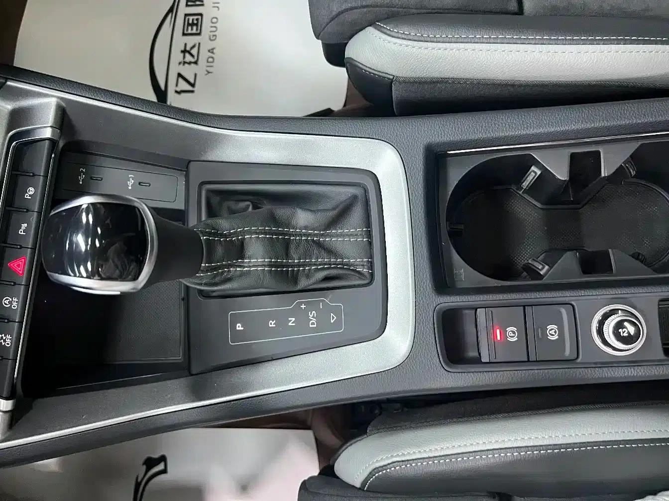 Audi Q3 2023 35 TFSI Fashion Dynamic (1.4T) — миниатюра 8