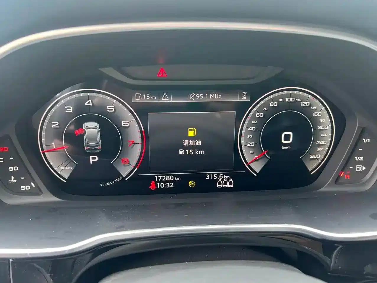 Audi Q3 2023 35 TFSI Fashion Dynamic (1.4T) — миниатюра 10