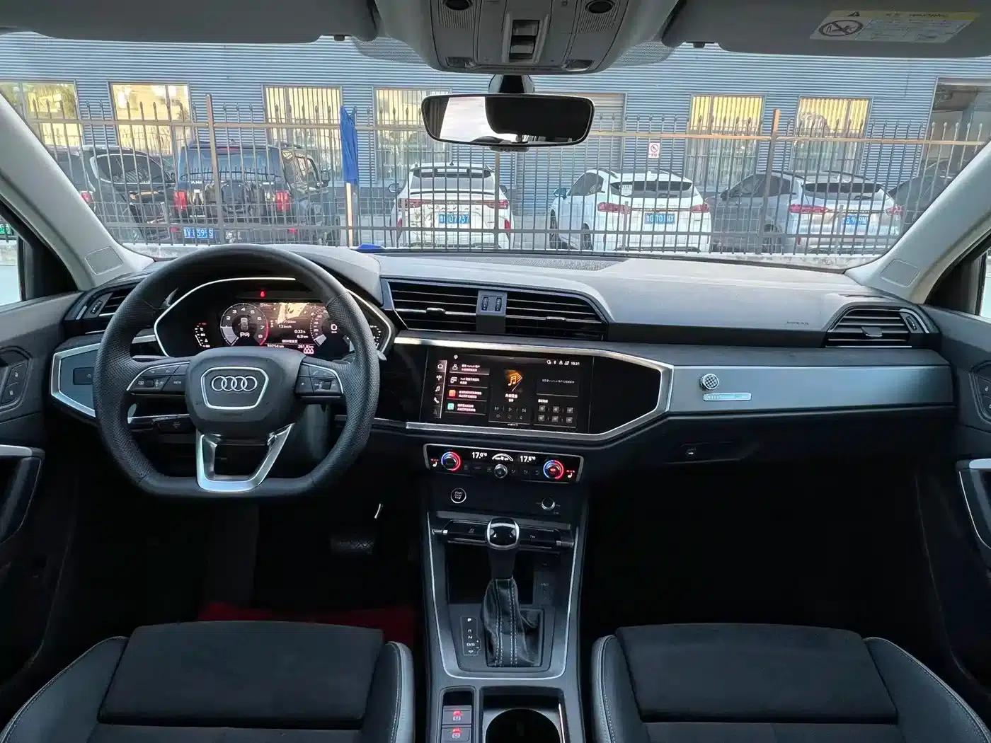 Audi Q3 2022 35 TFSI Fashion Dynamic Edition — миниатюра 12