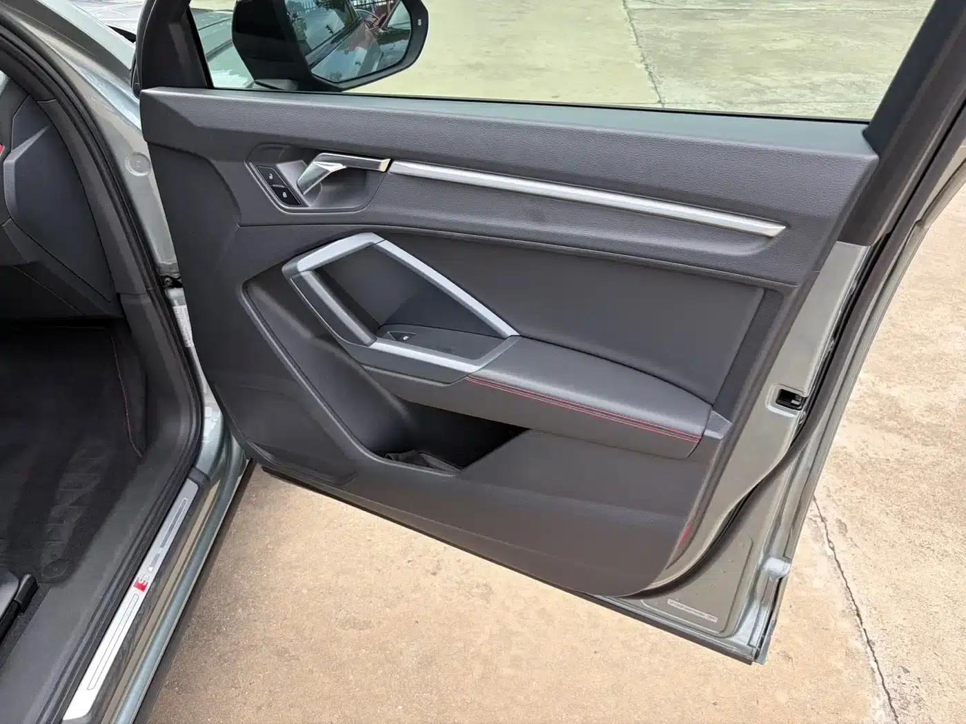 Audi Q3 2021 35 TFSI Fashion Dynamic Edition — миниатюра 19