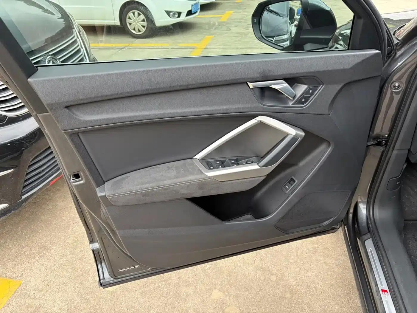 Audi Q3 2022 35 TFSI Fashion Dynamic Edition — миниатюра 16