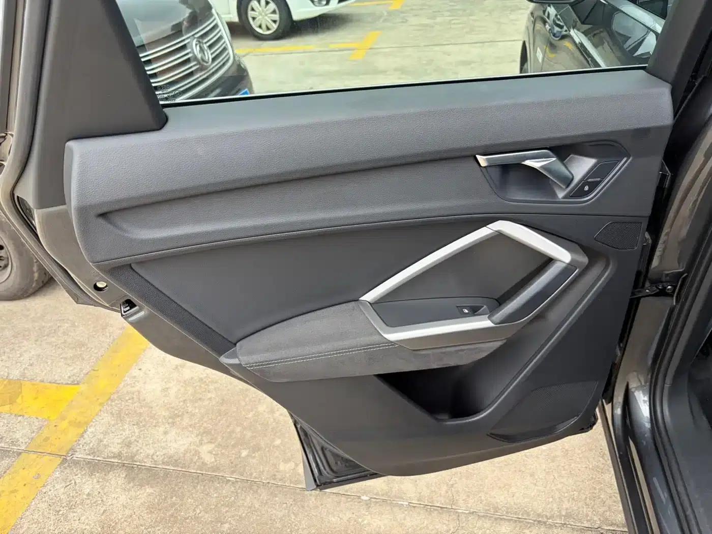 Audi Q3 2022 35 TFSI Fashion Dynamic Edition — миниатюра 17