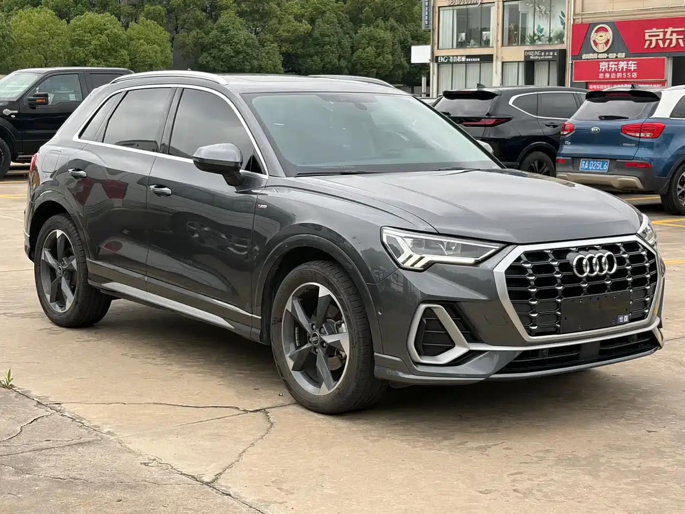 Audi Q3 2022 35 TFSI Fashion Dynamic Edition — миниатюра 3