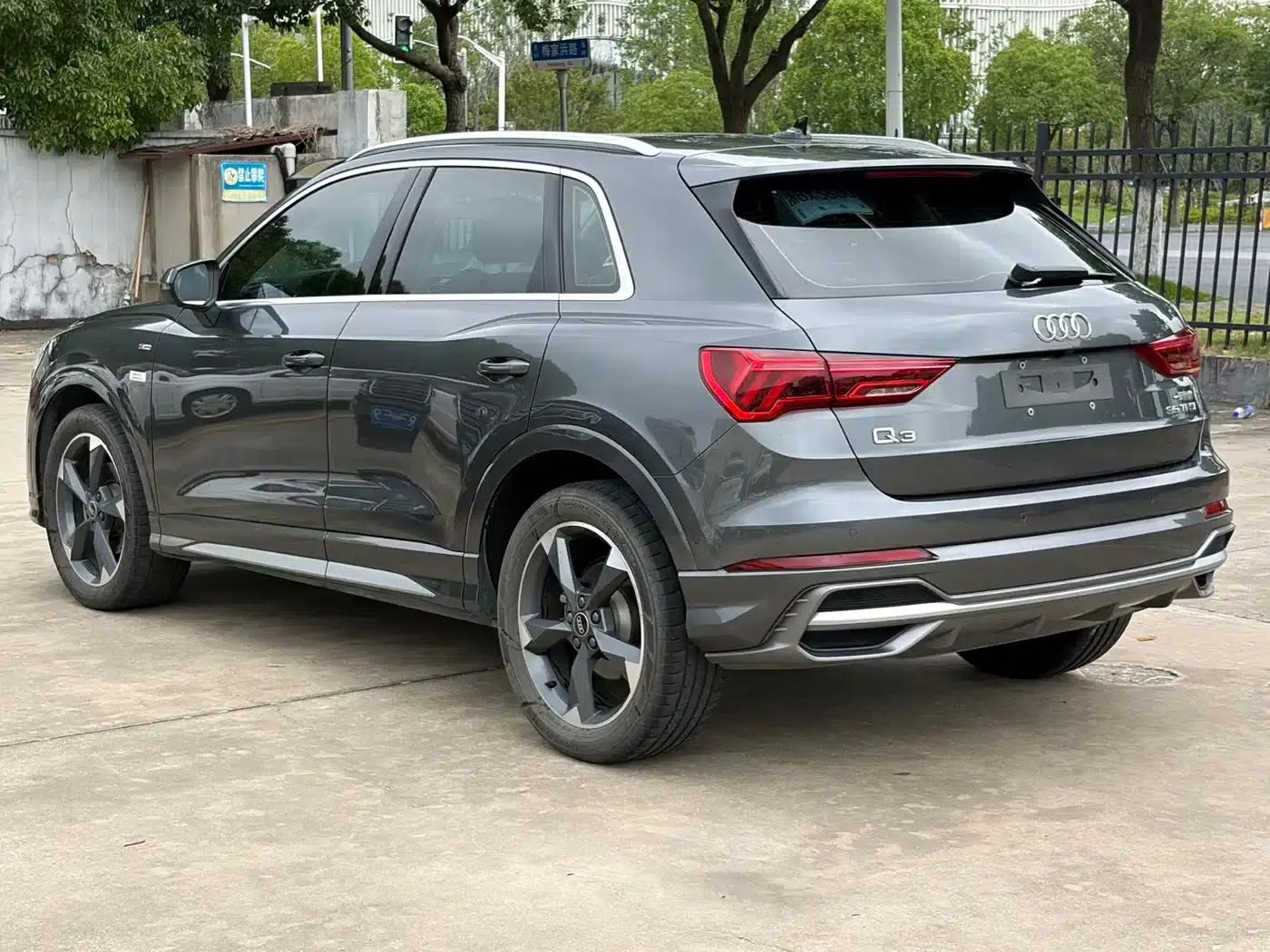 Audi Q3 2022 35 TFSI Fashion Dynamic Edition — миниатюра 4