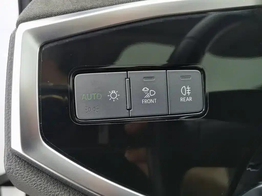 Audi Q3 2020 35 TFSI Progressive Dynamic — миниатюра 21