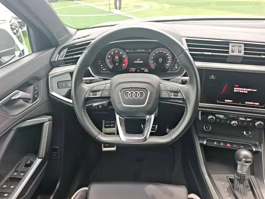 Audi Q3 2023 35 TFSI Fashion Dynamic (1.5T) — миниатюра 17