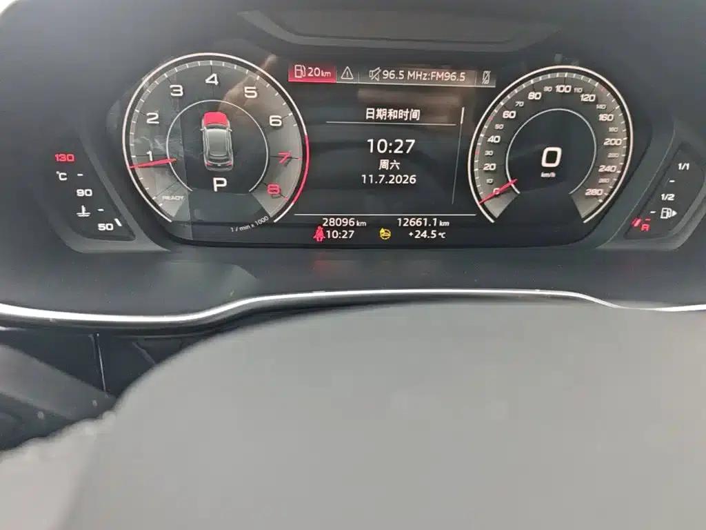 Audi Q3 2024 35 TFSI Fashion Dynamic Edition — миниатюра 19