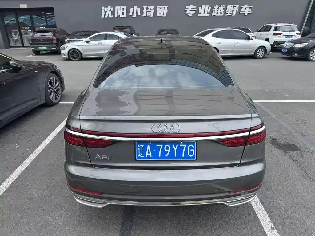 2021 Audi A8 A8L 50 TFSI quattro Comfort — миниатюра 5