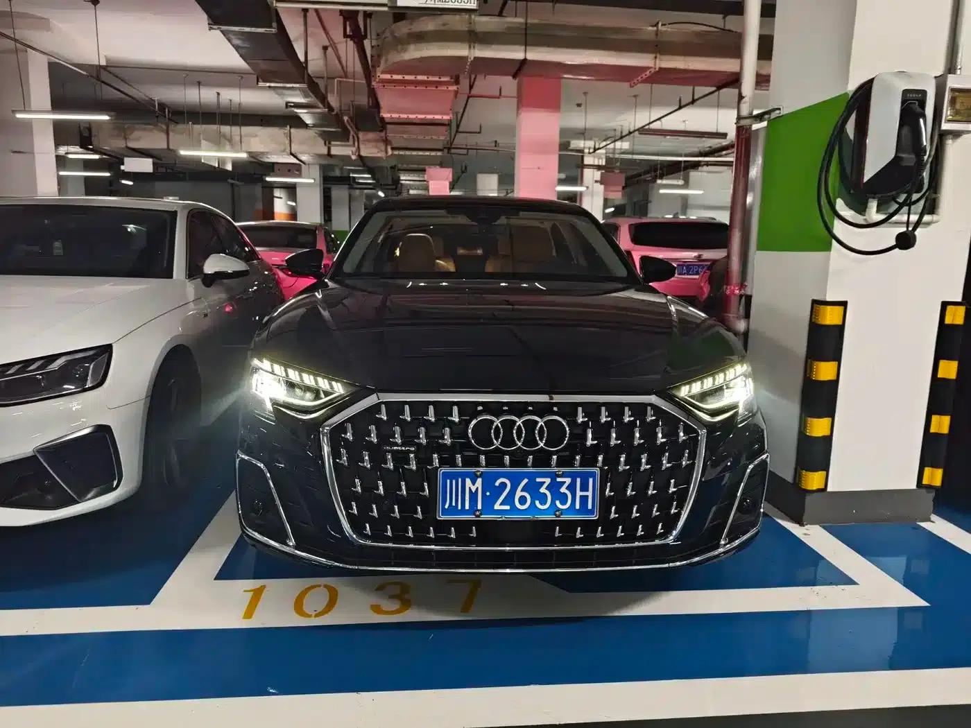 2023 Audi A8 A8L 50 TFSI quattro Premium Edition — миниатюра 2