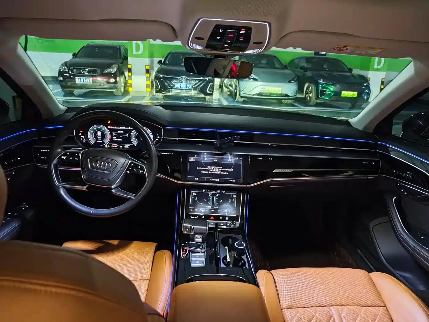 2023 Audi A8 A8L 50 TFSI quattro Premium Edition — миниатюра 4