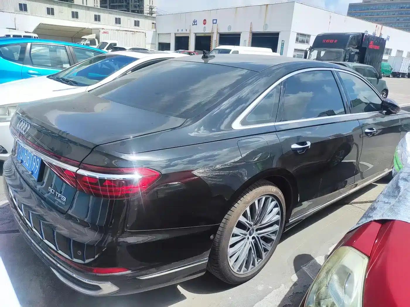 2024 Audi A8 A8L 50 TFSI quattro Premium Edition — миниатюра 4