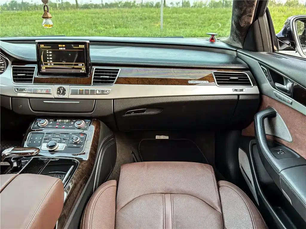 2013 Audi A8 A8L 50 TFSI quattro Premium — миниатюра 23