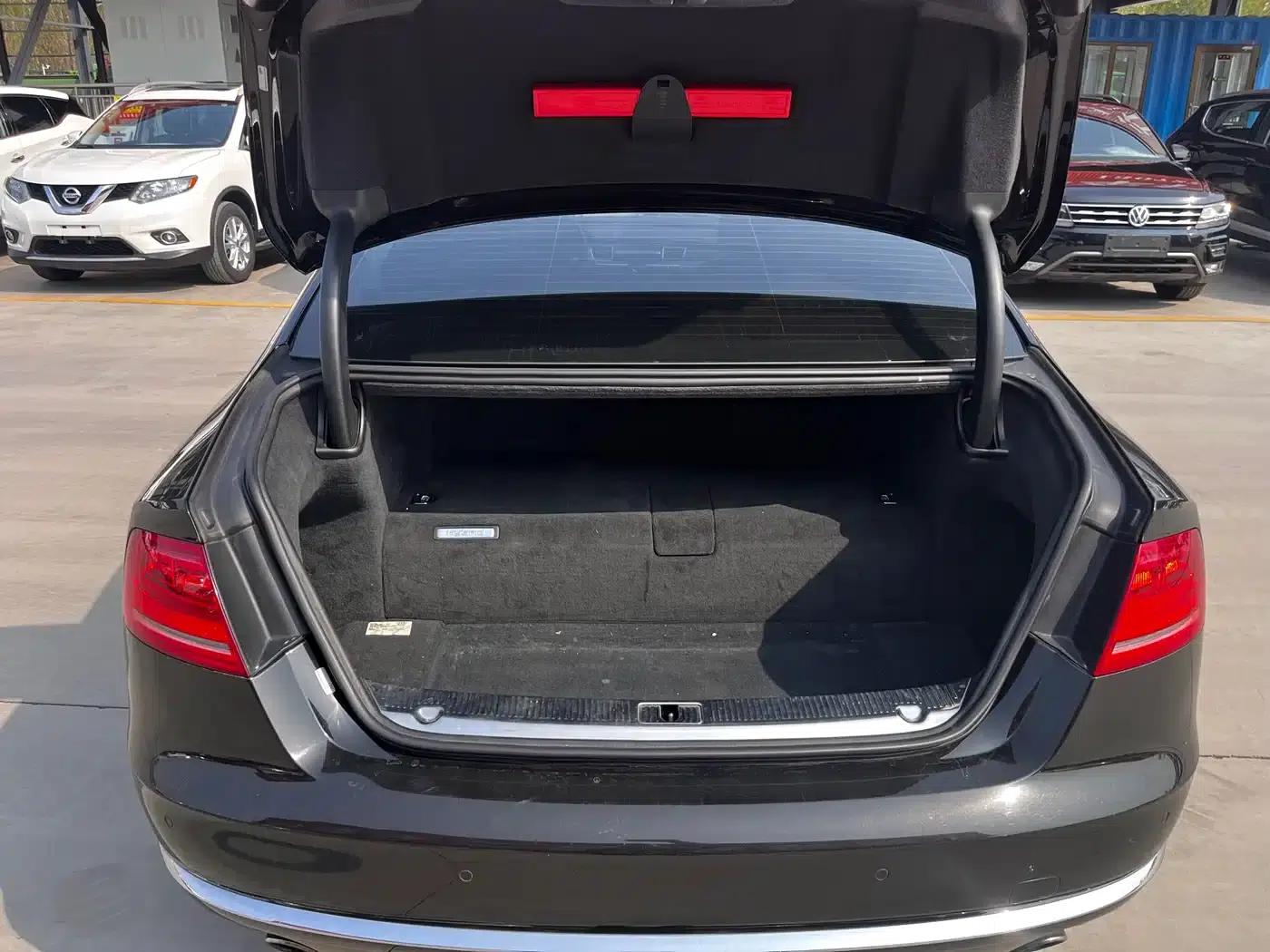 2013 Audi A8 A8L 40 hybrid — миниатюра 18