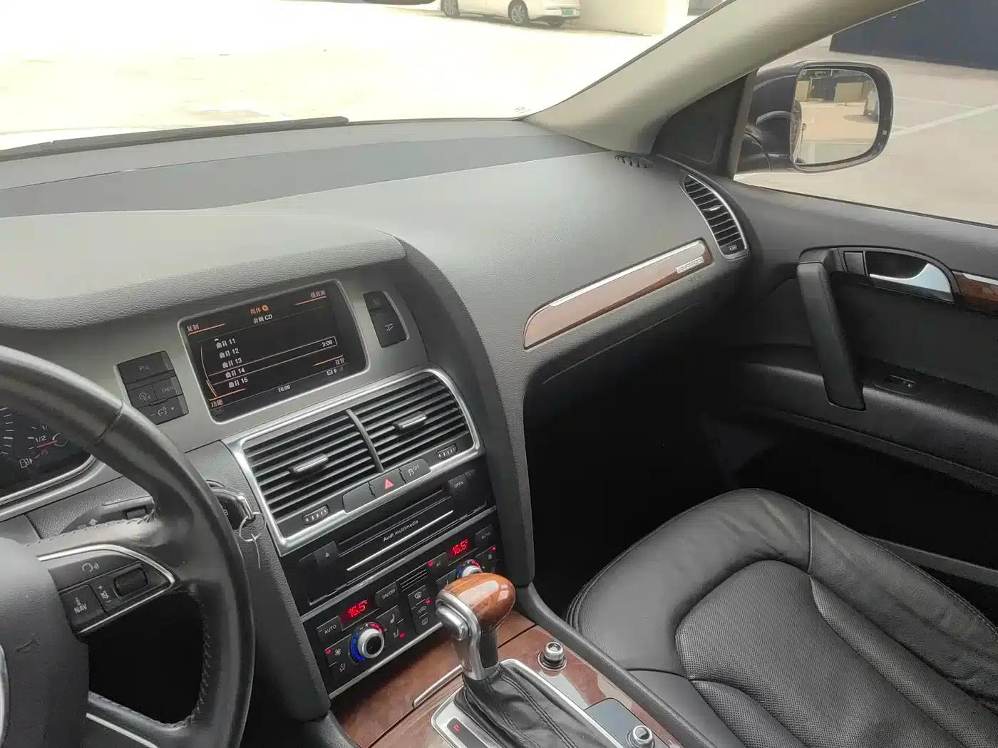 Audi Q7 2013 35 TFSI Progressive — миниатюра 4