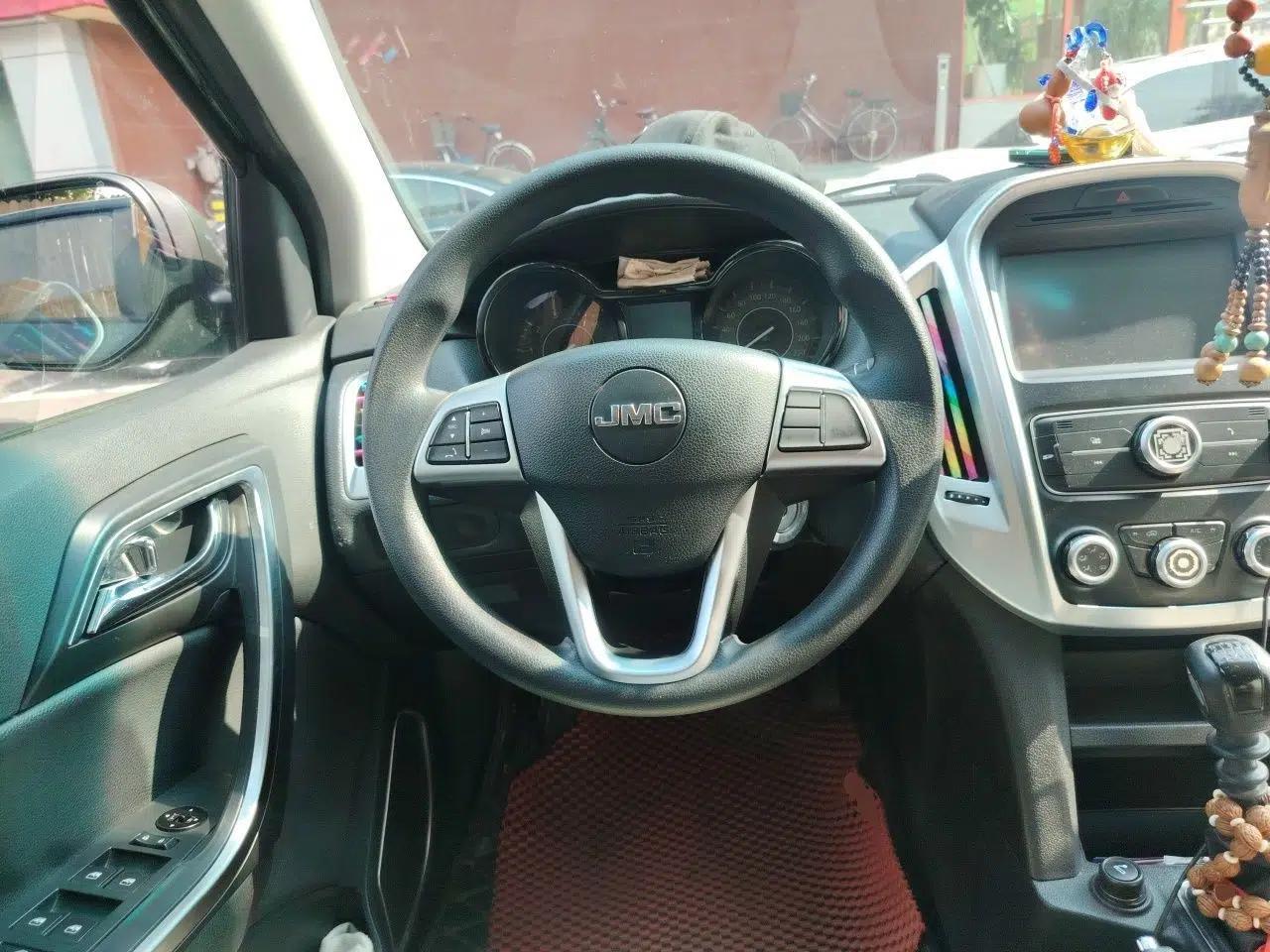 JMC Yuhu 3 2018 1.8T Gasoline Two-Wheel Drive Advanced Edition Standard Wheelbase — миниатюра 10