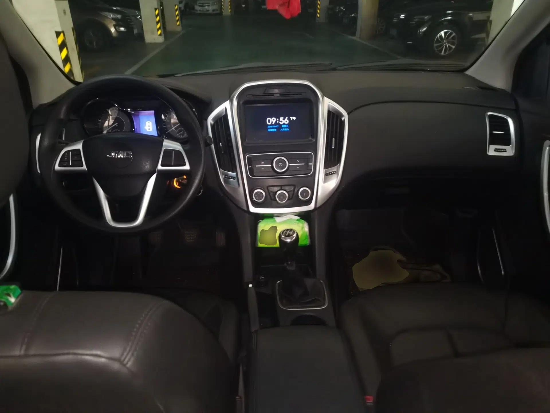 JMC Yuhu 3 2018 2.5T Diesel Two-Wheel Drive Advanced Version with Long Wheelbase — миниатюра 9