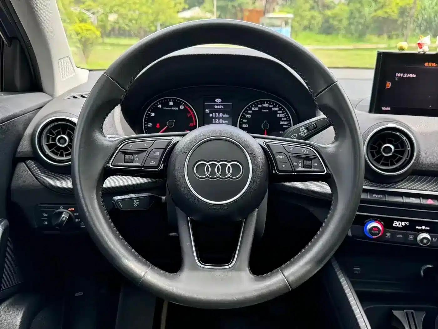 Audi Q2L 2021 35 TFSI Fashion Dynamic Edition — миниатюра 15