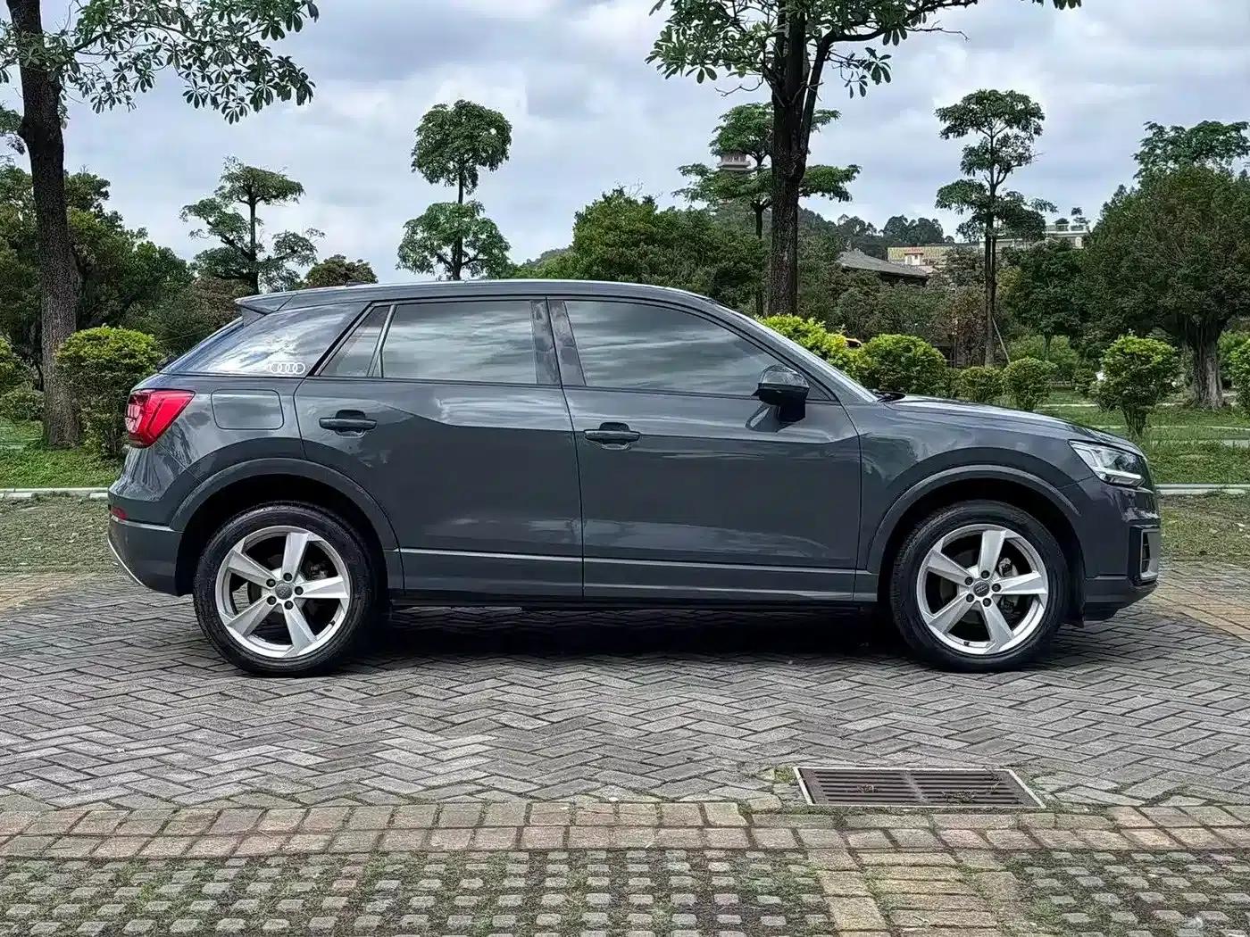 Audi Q2L 2021 35 TFSI Fashion Dynamic Edition — миниатюра 4