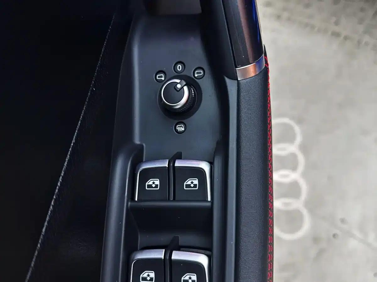 Audi Q2L 2022 35 TFSI Progressive Dynamic Edition — миниатюра 12