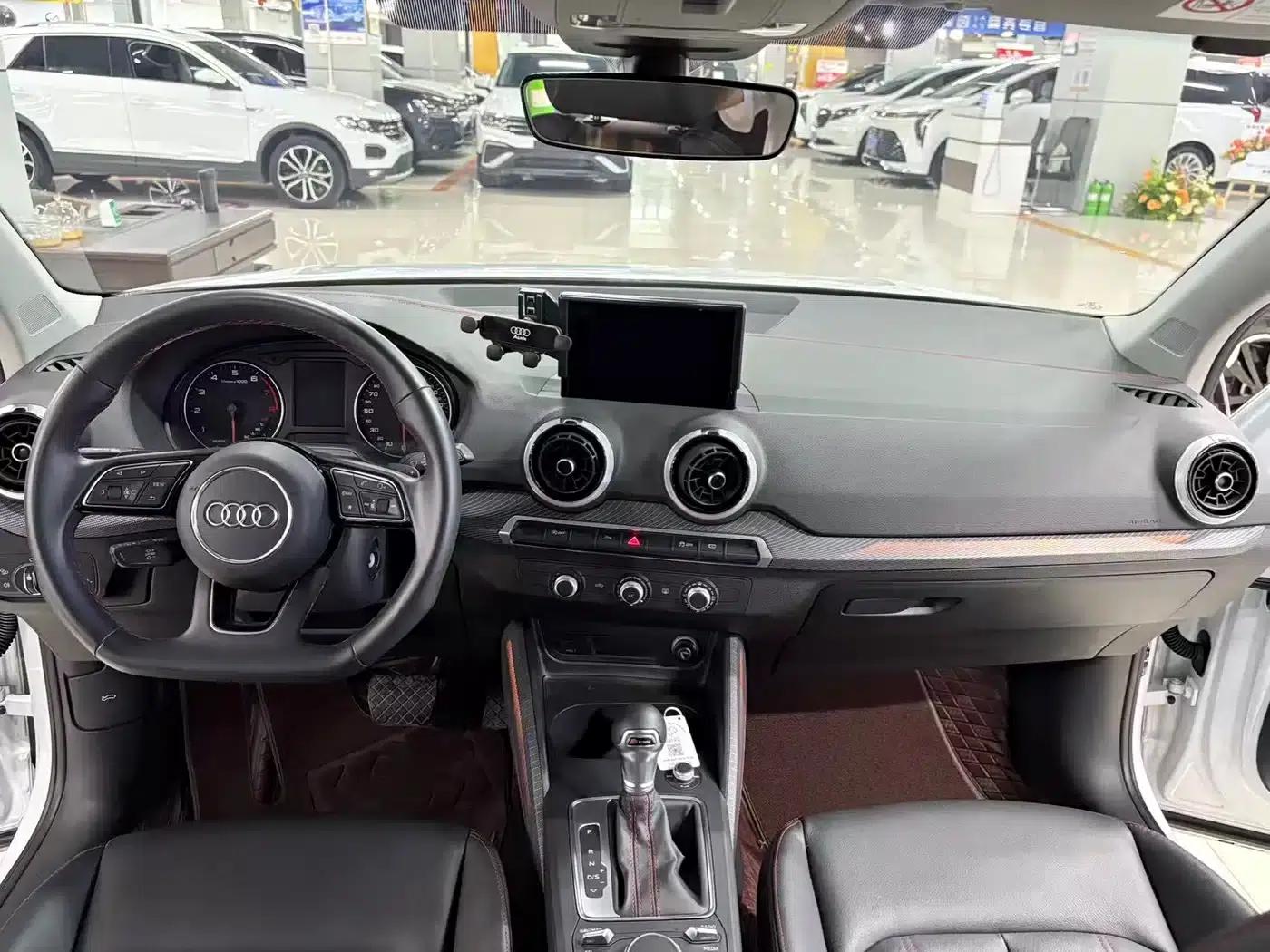 Audi Q2L 2022 35 TFSI Progressive Dynamic Edition — миниатюра 4