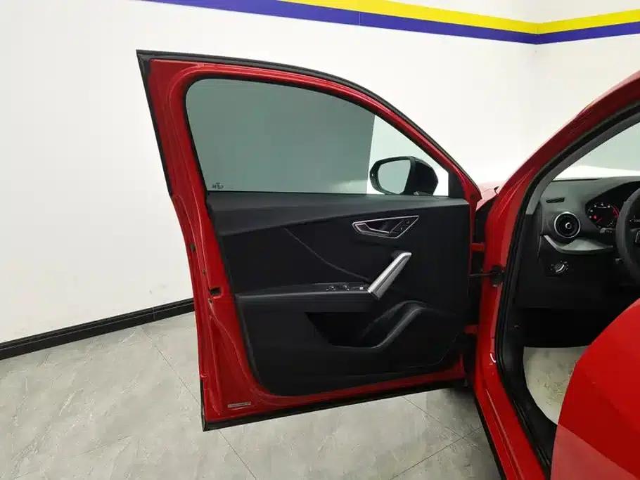 Audi Q2L 2020 35 TFSI Progressive Dynamic Edition — миниатюра 7