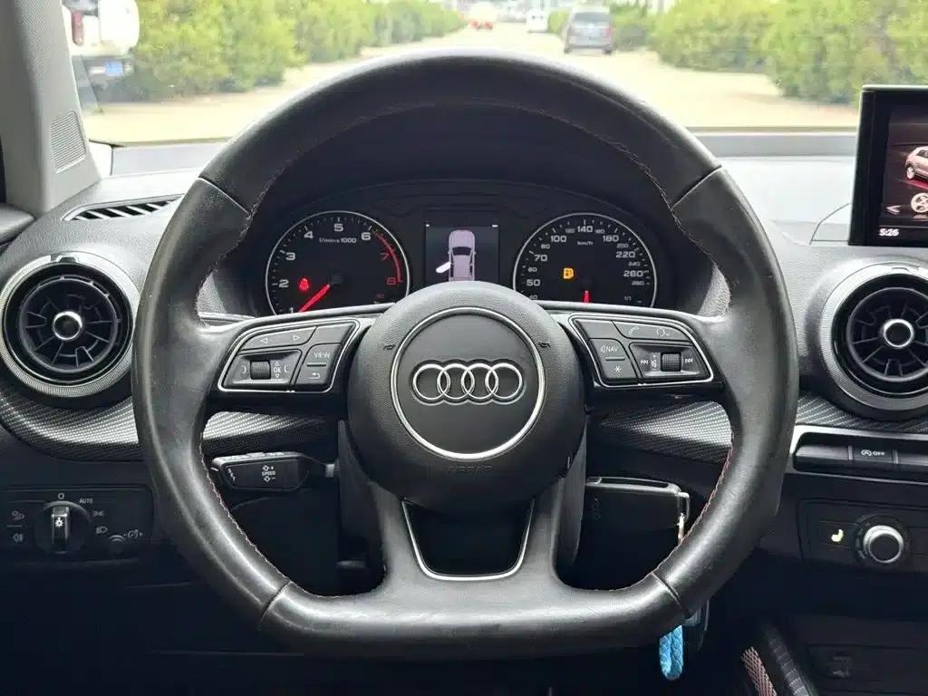 Audi Q2L 2022 35 TFSI Progressive Dynamic Edition — миниатюра 10