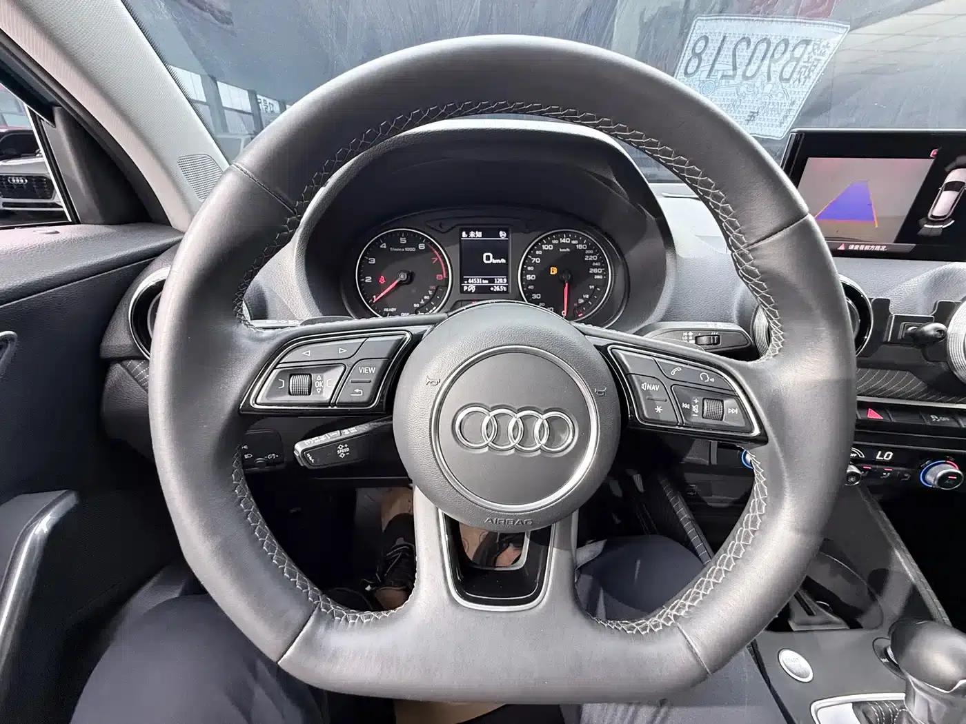 Audi Q2L 2022 35 TFSI Fashion Dynamic Edition — миниатюра 11