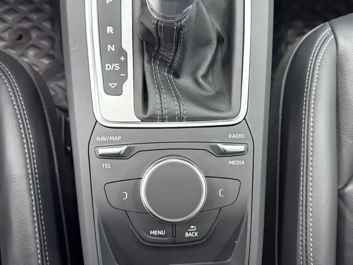 Audi Q2L 2022 35 TFSI Fashion Dynamic Edition — миниатюра 11