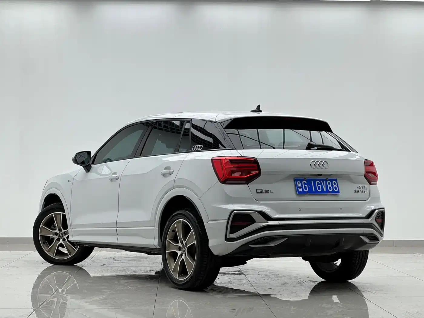 Audi Q2L 2022 35 TFSI Fashion Dynamic Edition — миниатюра 6
